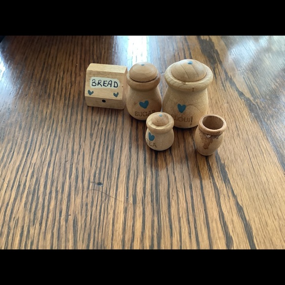 Hitty Canister Set - Picture 2 of 4